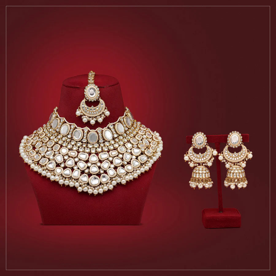 White Color Kundan Necklace Set DWH082